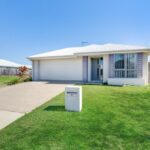 17 Esperance Avenue, BLACKS BEACH, QLD 4740 AUS