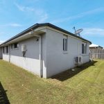 27 Scarborough Circuit, BLACKS BEACH, QLD 4740 AUS